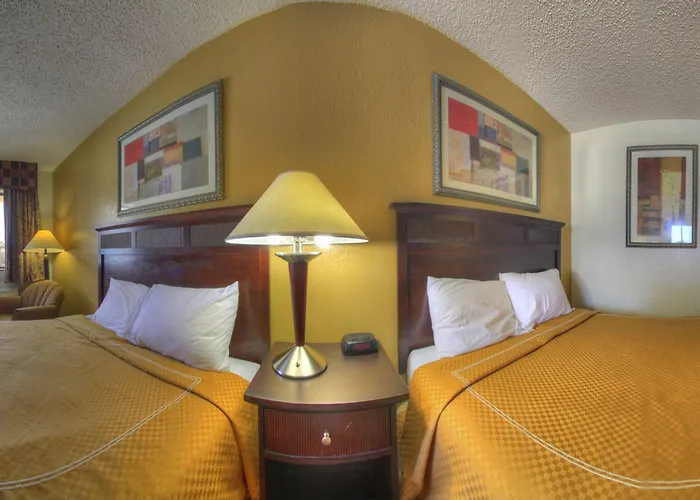 Rodeway - Ashley Phosphate Inn