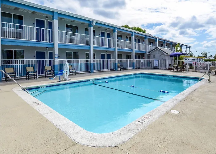 Inn Rodeway - Ashley Phosphate North Charleston