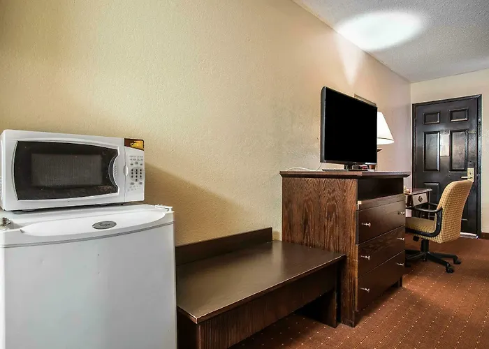 Rodeway - Ashley Phosphate Inn 3*